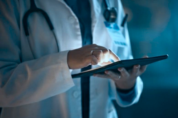 新利18生物副总裁荣获2025年北京市劳动模范荣誉称号